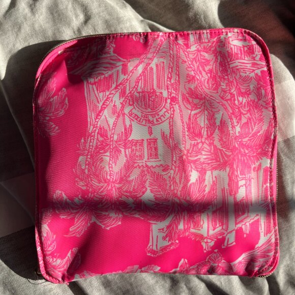 Lily Pulitzer Foldable Weekend Tote Bag - Picture 2 of 2
